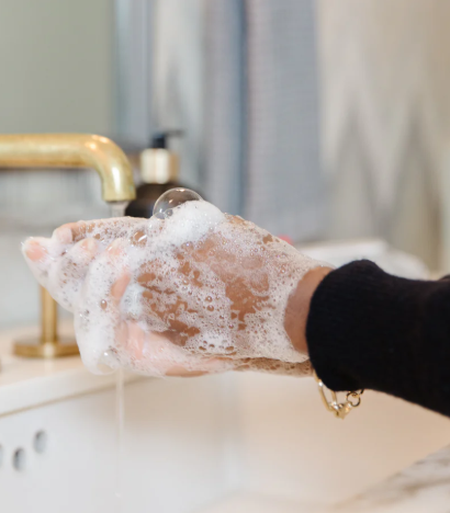 Fresh Linen Hand Soap- L'AVANT