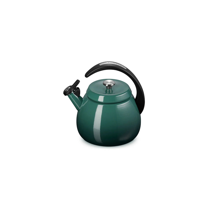 Le Creuset Cloche Kettle, 2.2 Qt.