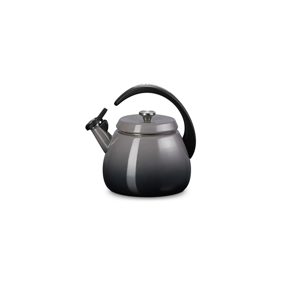 Le Creuset Cloche Kettle, 2.2 Qt.