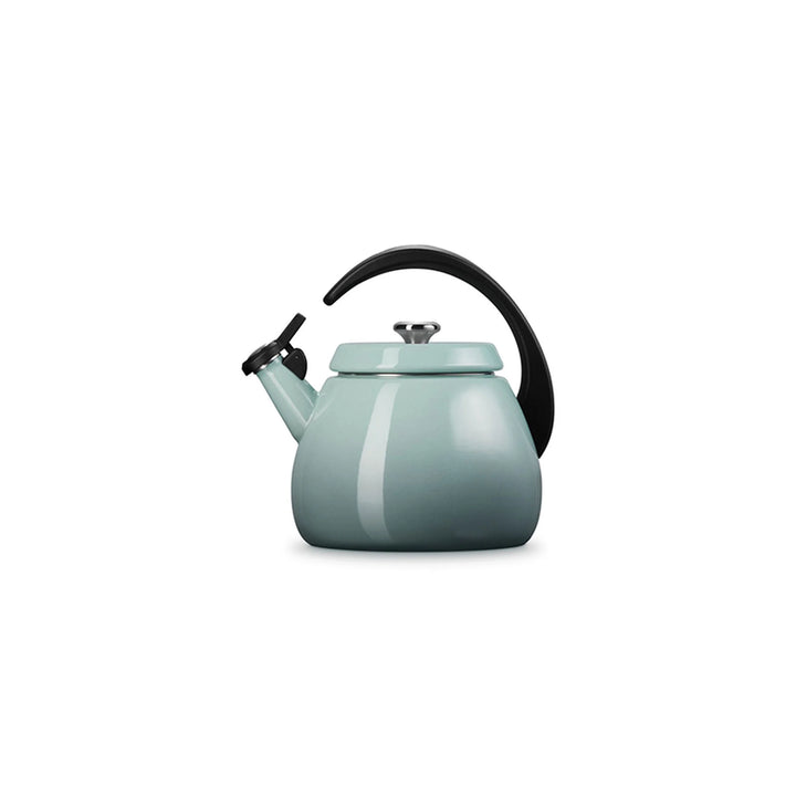 Le Creuset Cloche Kettle, 2.2 Qt.