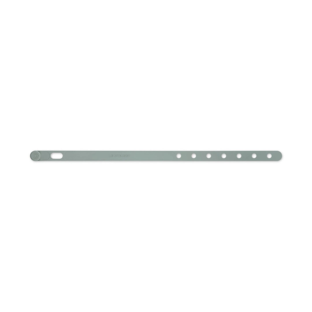 Le Creuset Silicone Travel Latch