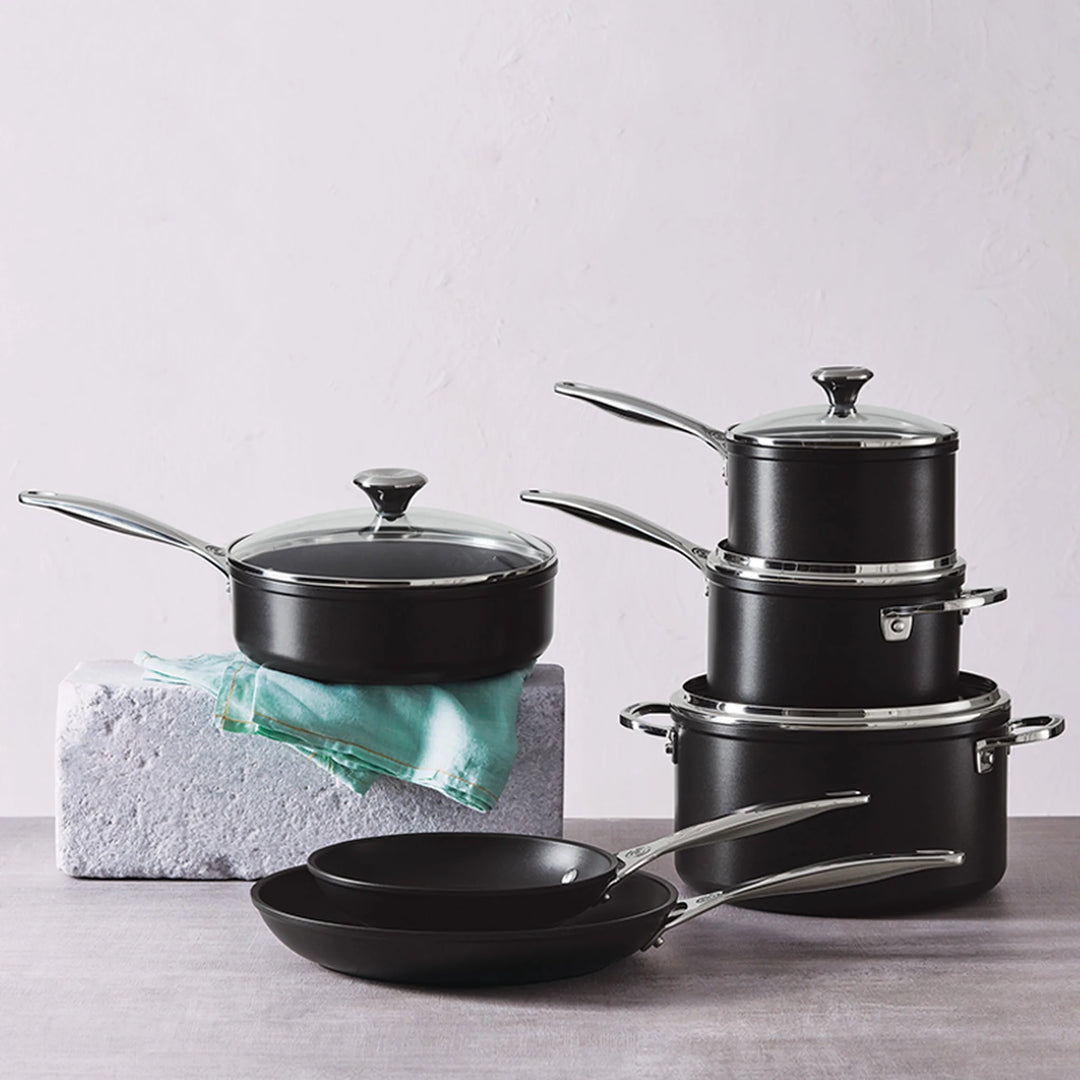 Le Creuset Toughened Non-Stick PRO 10-Piece Cookware Set