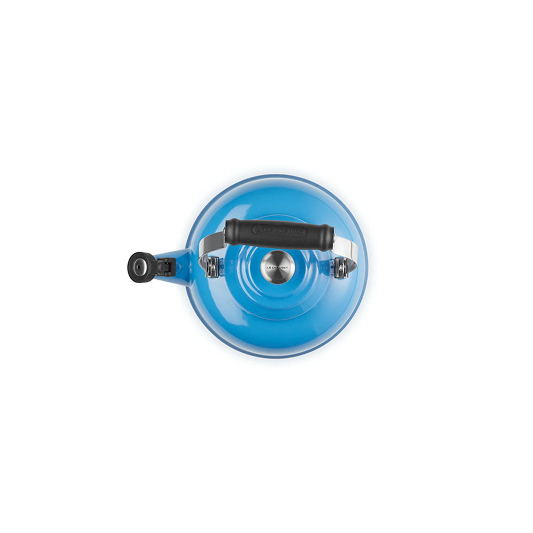 Le Creuset Classic Whistling Kettle, 1.7 Qt.