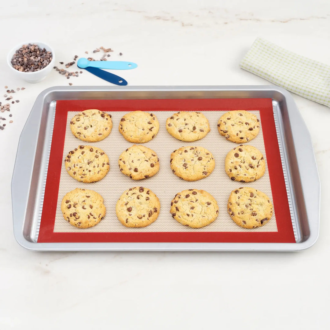 NoStik Silicone Quarter-Sheet Baking Mat, 9 x 11.75 Inch, Red
