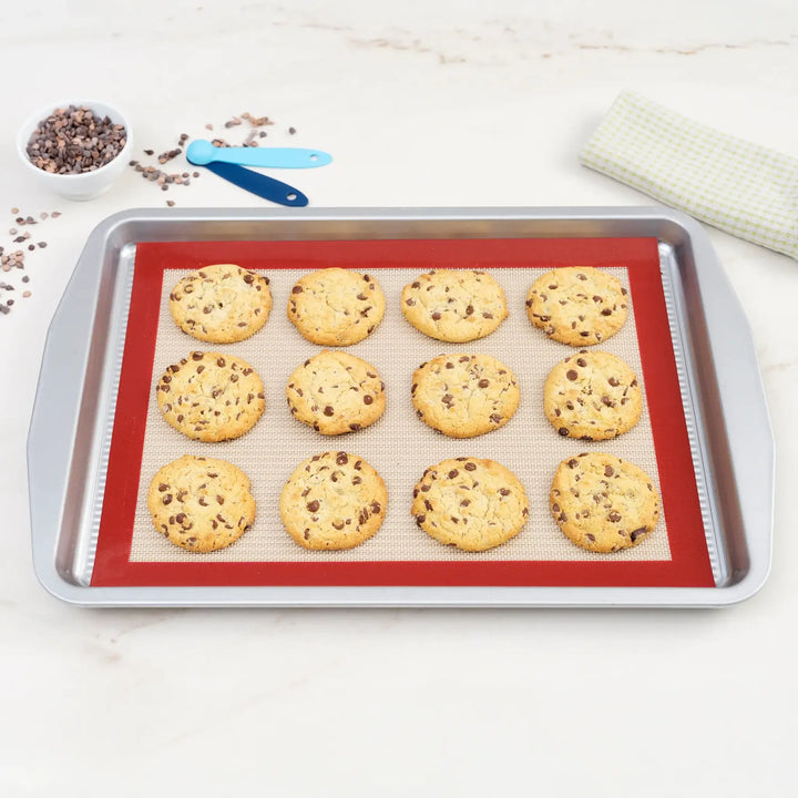 NoStik Silicone Quarter-Sheet Baking Mat, 9 x 11.75 Inch, Red