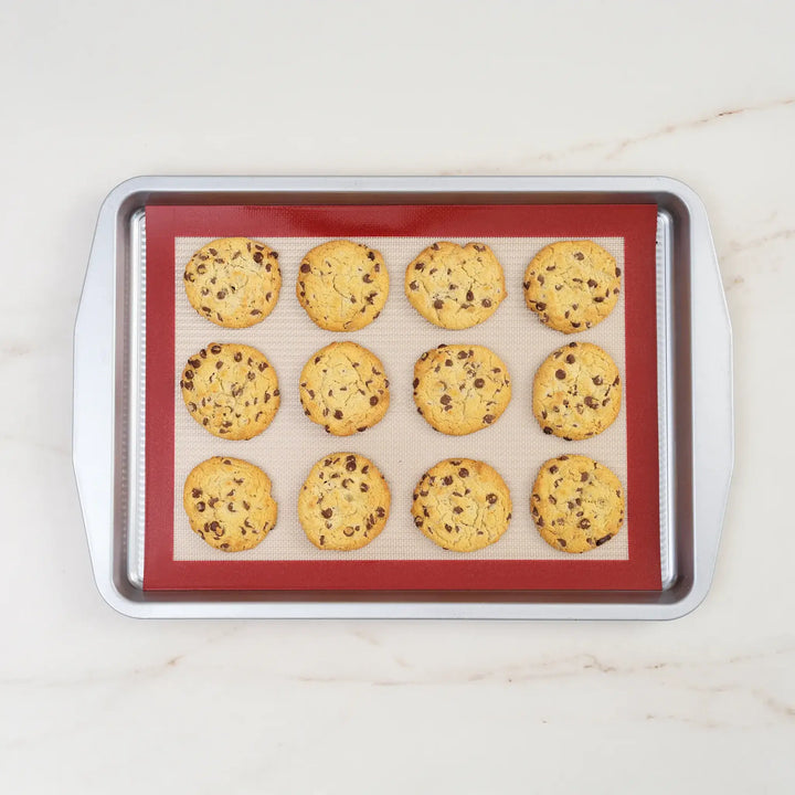 NoStik Silicone Quarter-Sheet Baking Mat, 9 x 11.75 Inch, Red